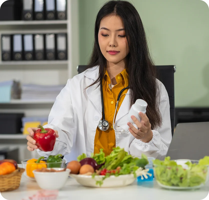 Nutritionist in clinical consultation recorded by Anvahi